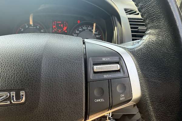 2020 Isuzu D-MAX SX High Ride Rear Wheel Drive