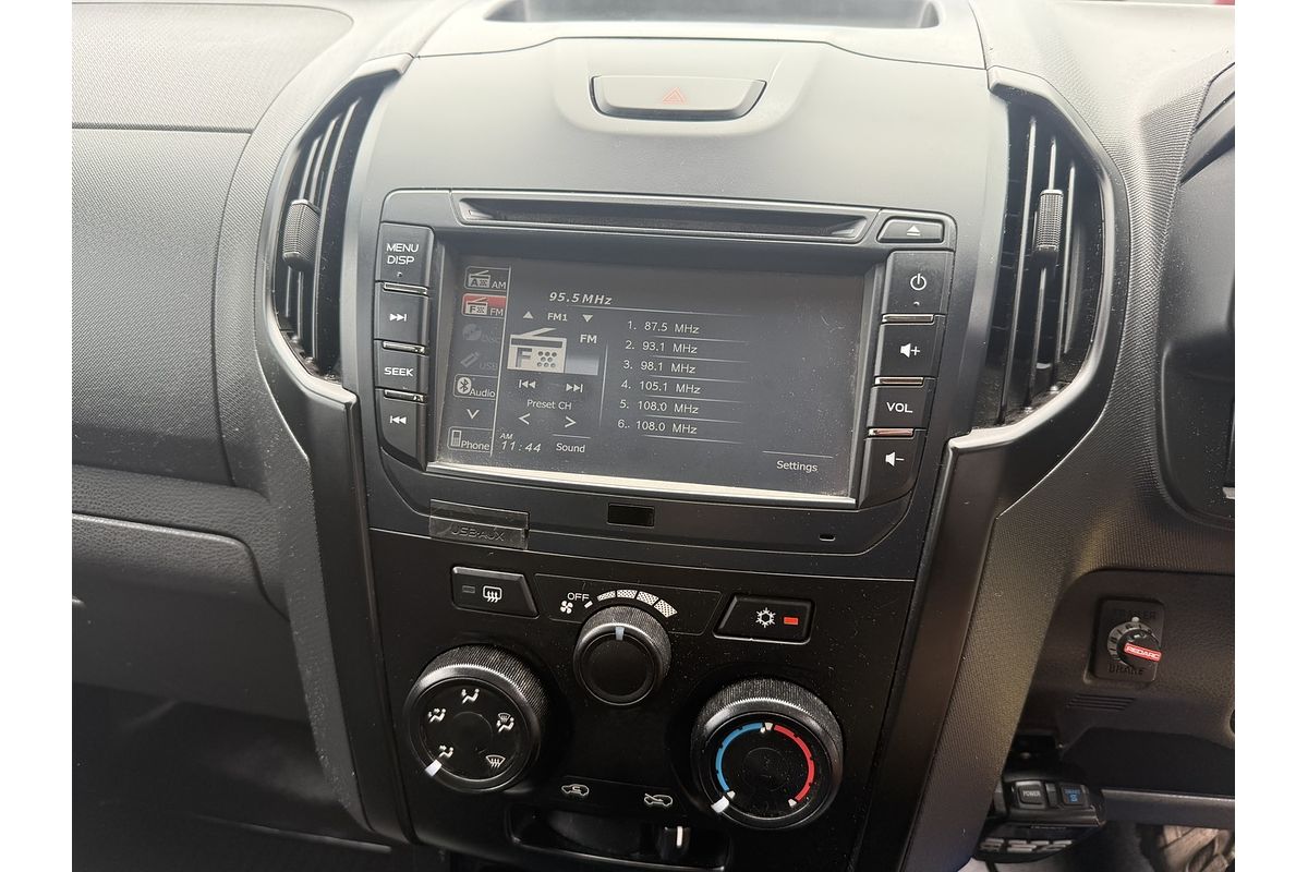 2017 Isuzu D-MAX SX 4X4