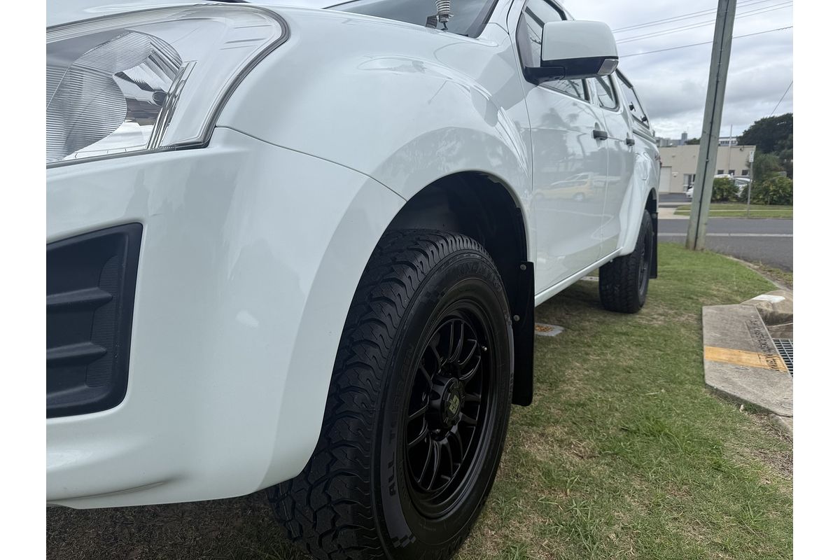 2017 Isuzu D-MAX SX 4X4
