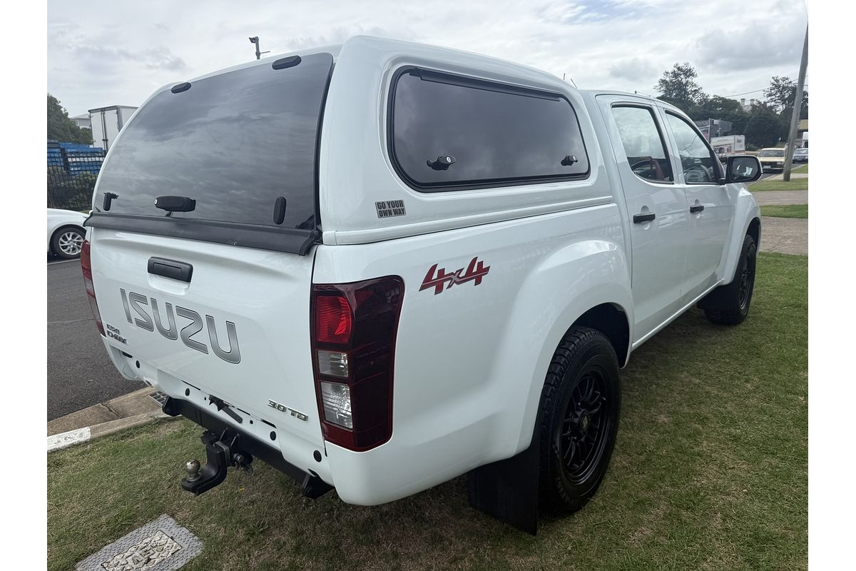 2017 Isuzu D-MAX SX 4X4