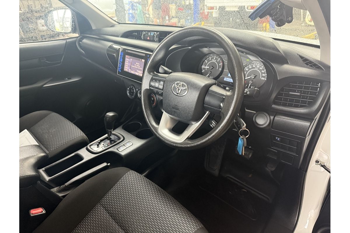 2015 Toyota Hilux Workmate TGN121R Rear Wheel Drive