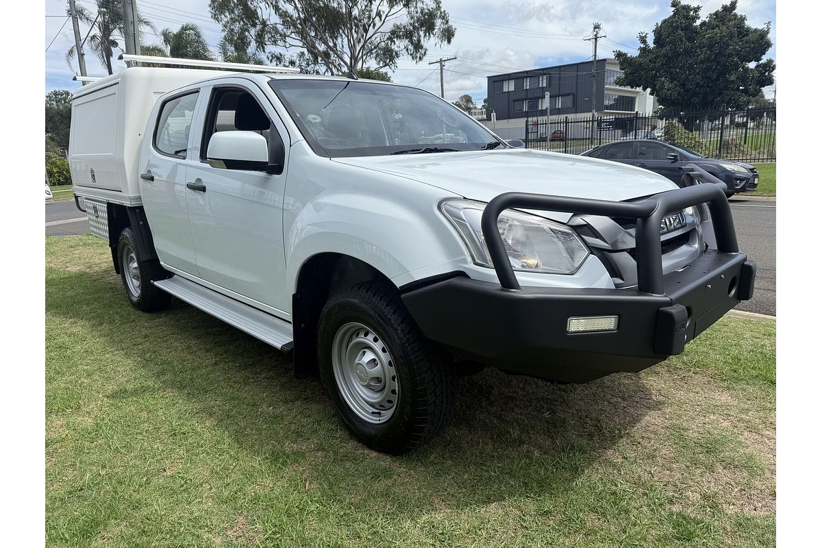 2017 Isuzu D-MAX SX 4X4