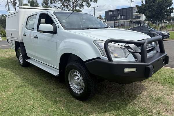 2017 Isuzu D-MAX SX 4X4
