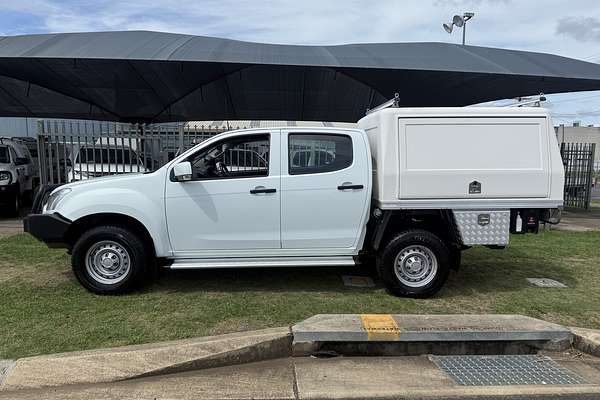 2017 Isuzu D-MAX SX 4X4