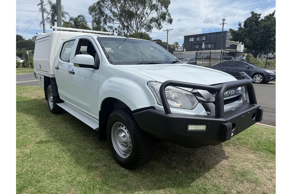 2017 Isuzu D-MAX SX 4X4