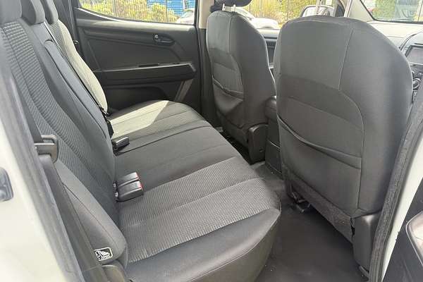 2017 Isuzu D-MAX SX 4X4