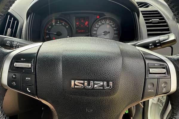 2017 Isuzu D-MAX SX 4X4