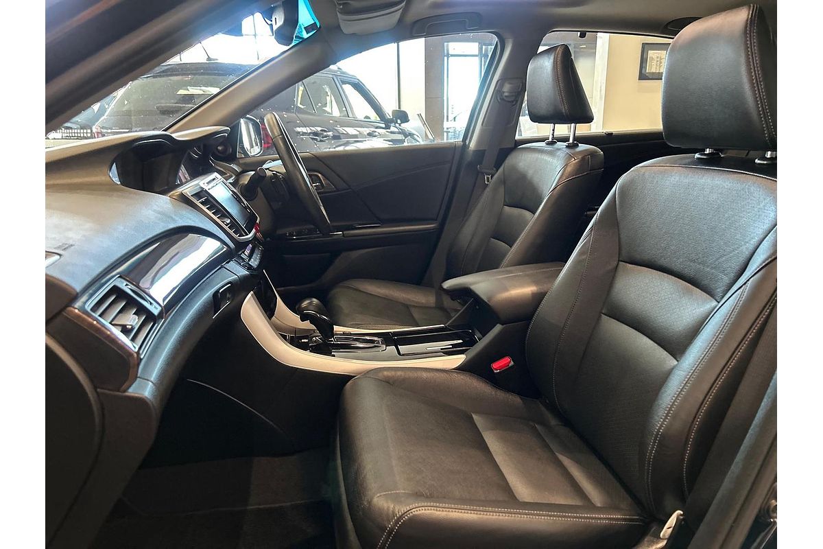 2018 Honda Accord V6L 9th Gen