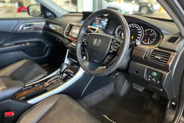 2018 Honda Accord V6L 9th Gen