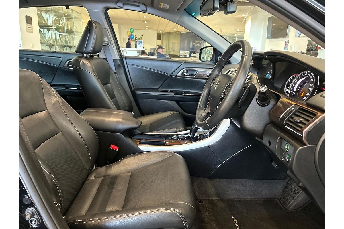 2018 Honda Accord V6L 9th Gen