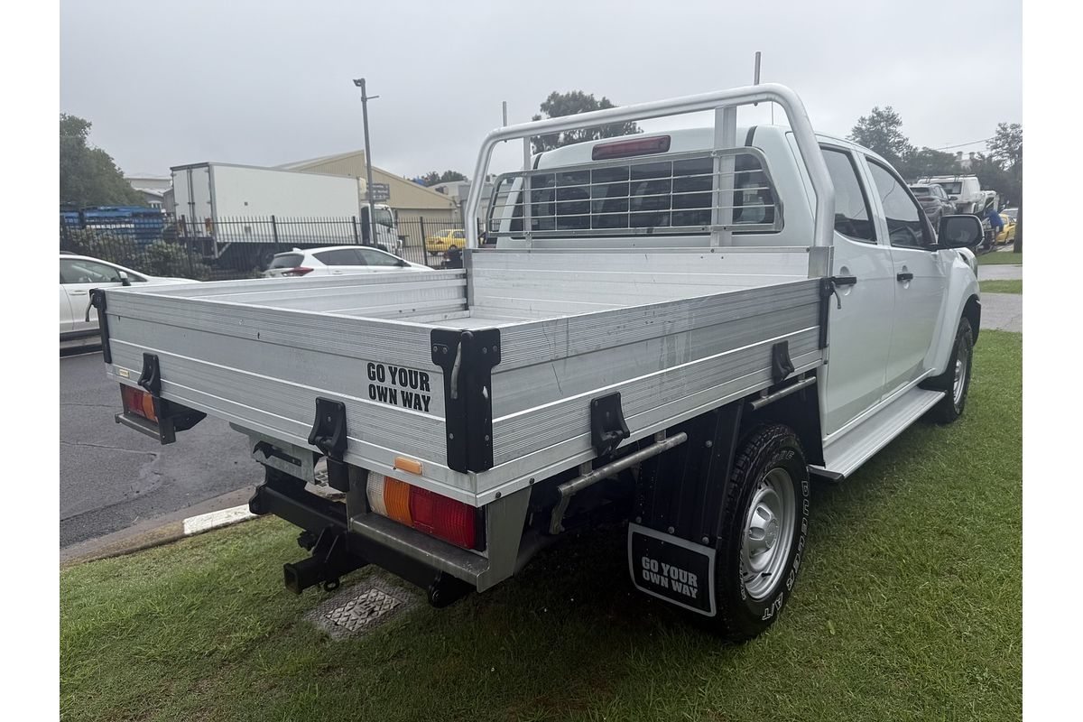 2019 Isuzu D-MAX SX 4X4