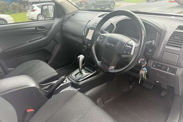 2019 Isuzu D-MAX SX 4X4