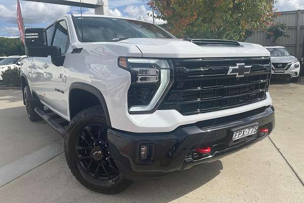 2025 Chevrolet Silverado HD LTZ Premium W/Tech Pack T1 4X4