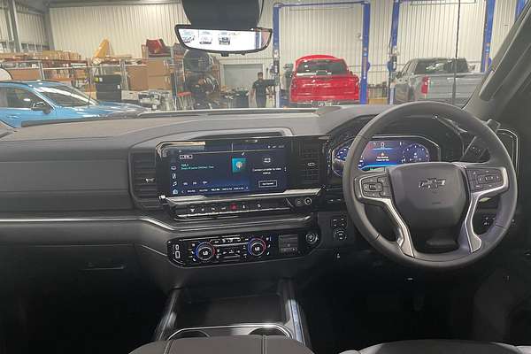 2025 Chevrolet Silverado HD LTZ Premium W/Tech Pack T1 4X4