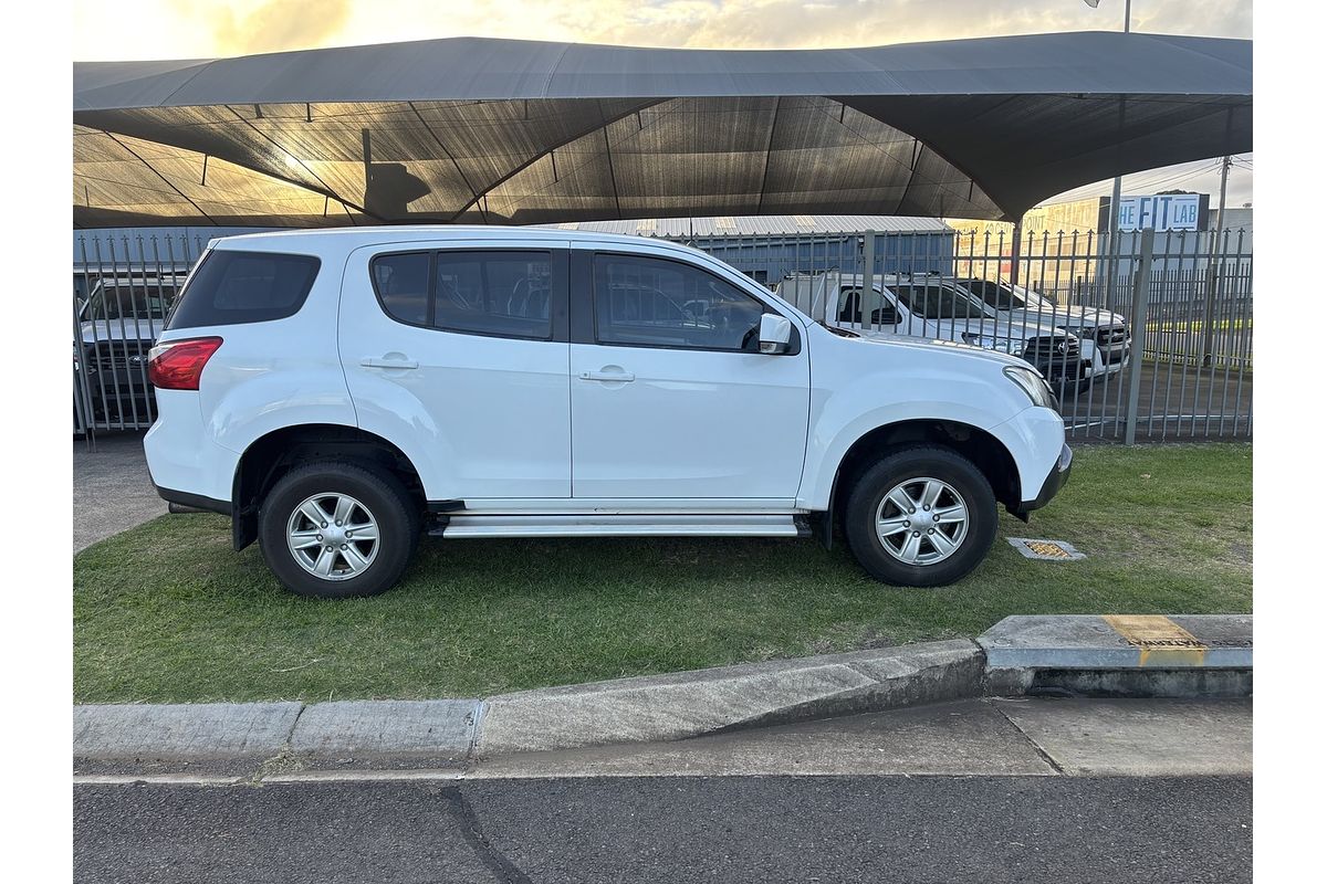 2015 Isuzu MU-X LS-M
