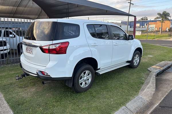 2015 Isuzu MU-X LS-M