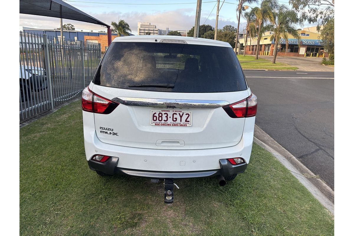 2015 Isuzu MU-X LS-M