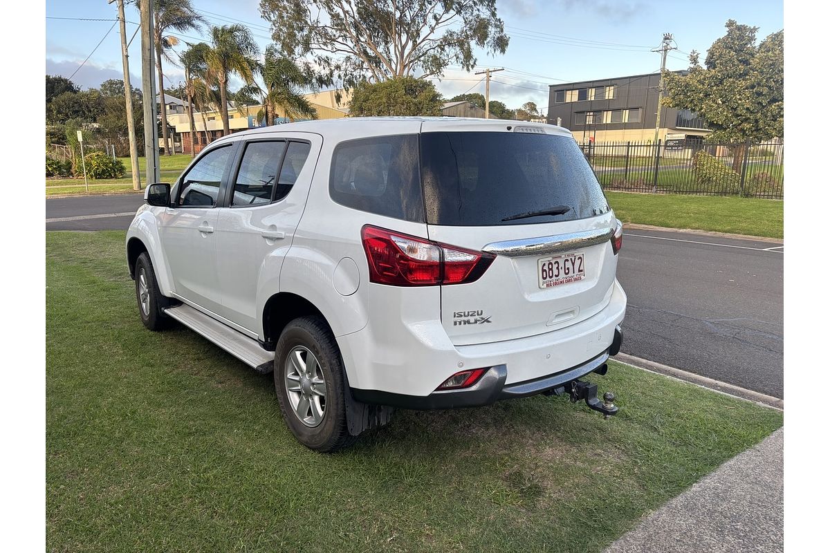 2015 Isuzu MU-X LS-M
