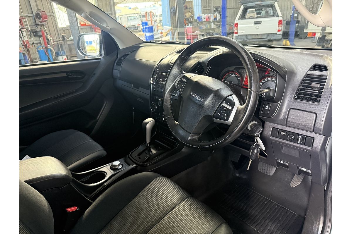 2016 Isuzu D-MAX SX 4X4