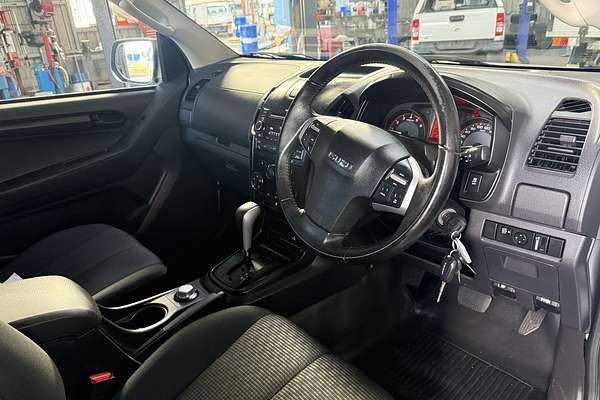 2016 Isuzu D-MAX SX 4X4
