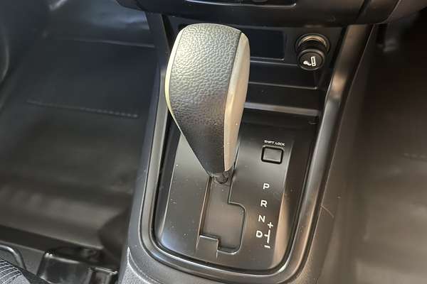 2016 Isuzu D-MAX SX 4X4