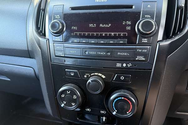 2016 Isuzu D-MAX SX 4X4