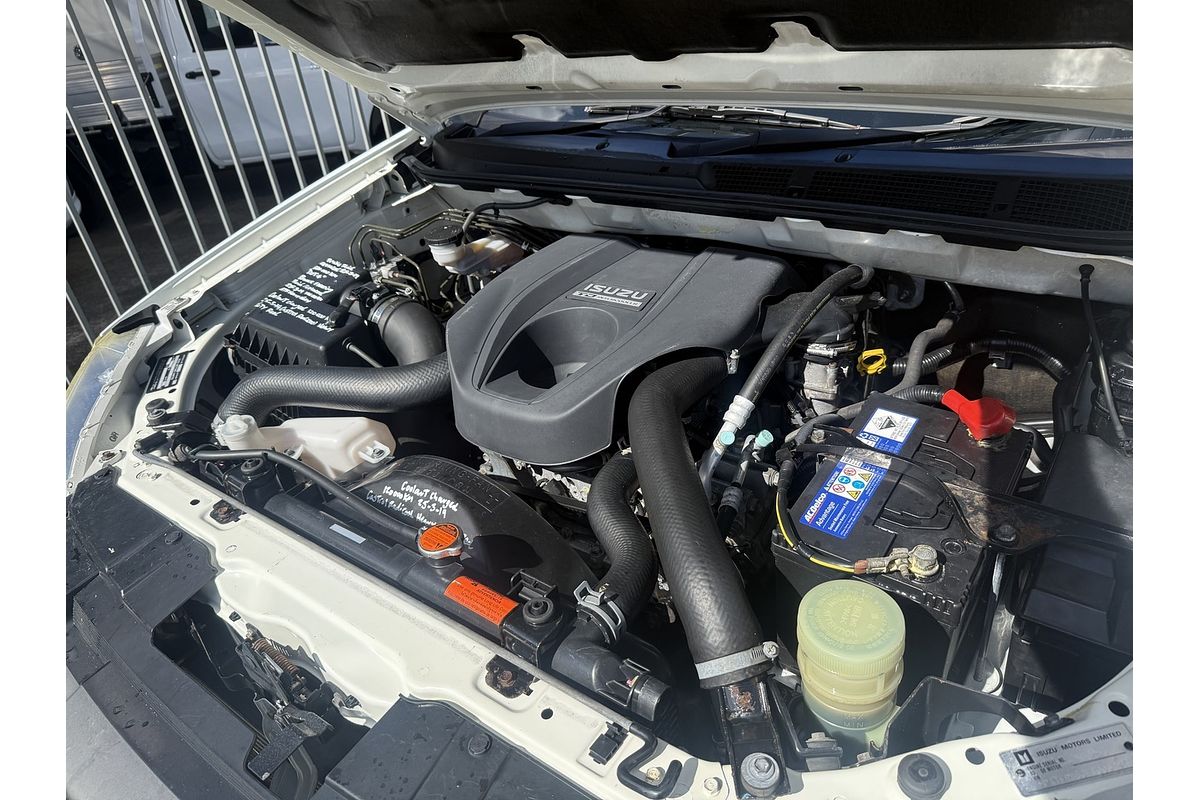 2015 Isuzu D-MAX SX High Ride Rear Wheel Drive