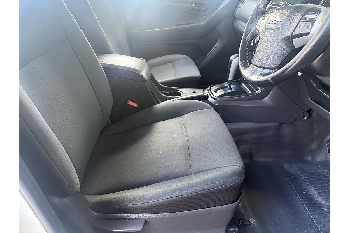2015 Isuzu D-MAX SX High Ride Rear Wheel Drive