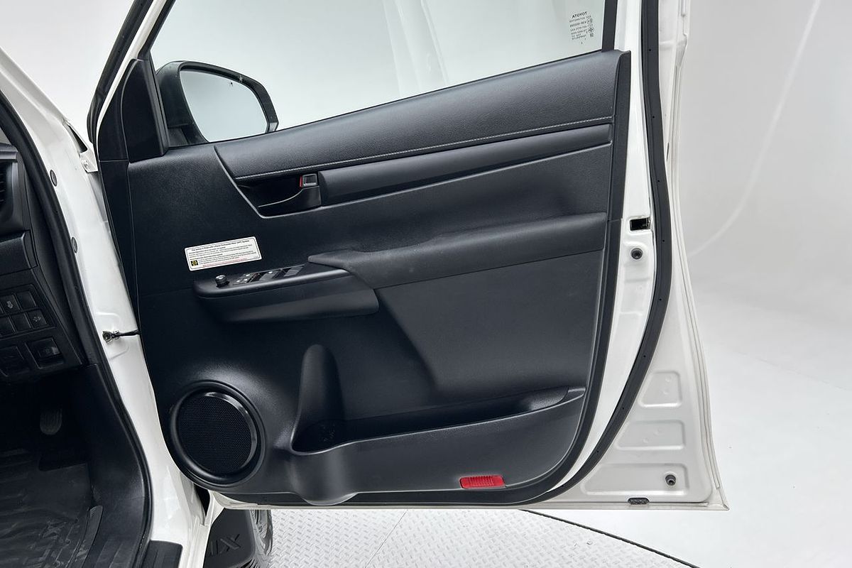 2021 Toyota Hilux Workmate GUN125R 4X4