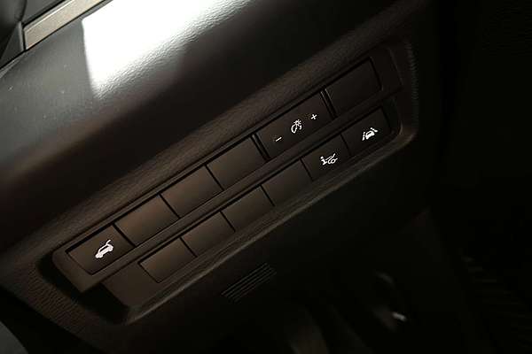 2022 Mitsubishi Outlander Exceed ZM
