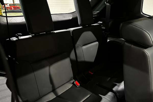 2022 Mitsubishi Outlander Exceed ZM