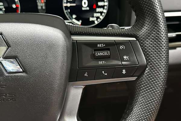 2022 Mitsubishi Outlander Exceed ZM