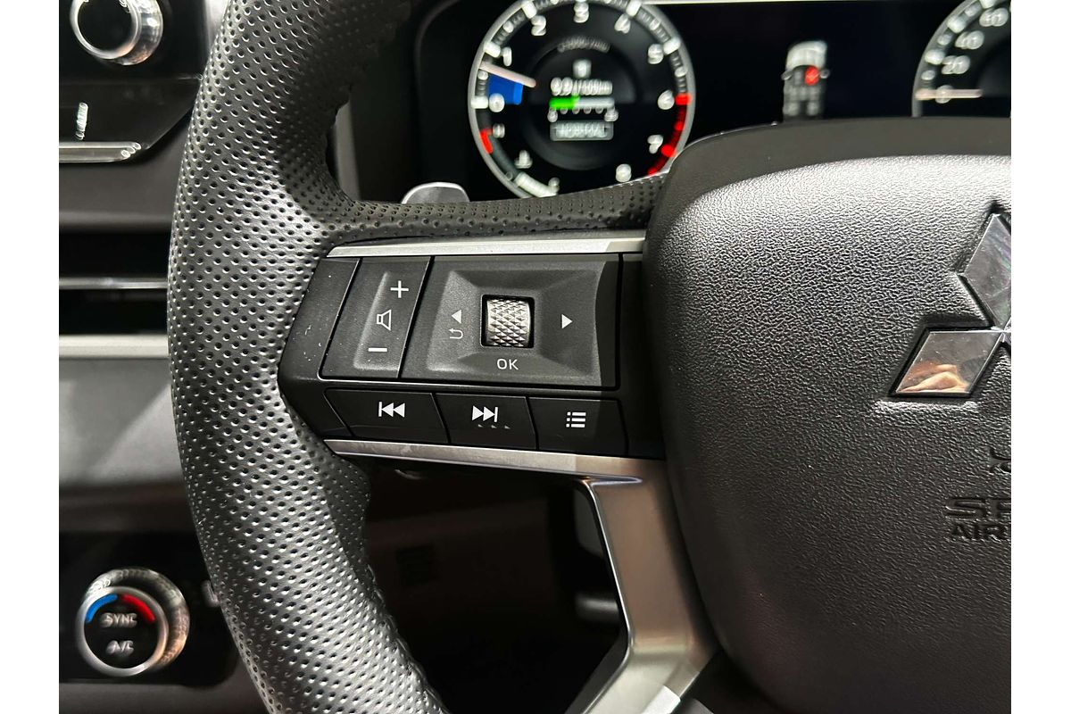 2022 Mitsubishi Outlander Exceed ZM