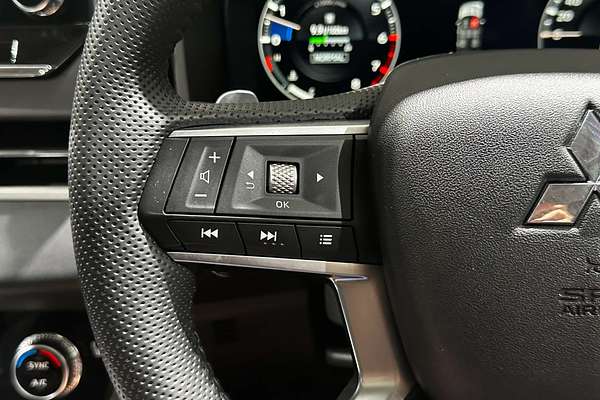 2022 Mitsubishi Outlander Exceed ZM