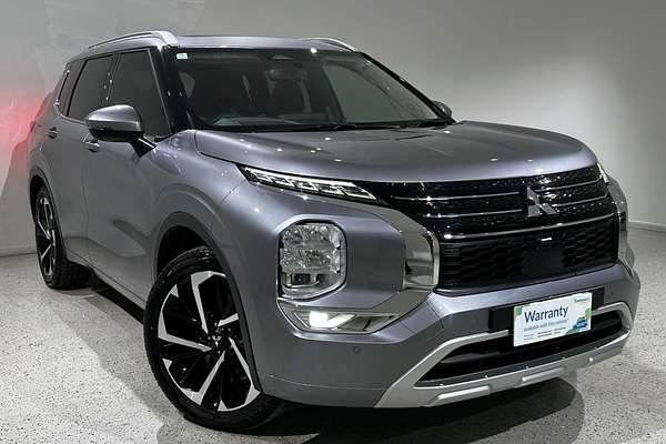 2022 Mitsubishi Outlander Exceed ZM