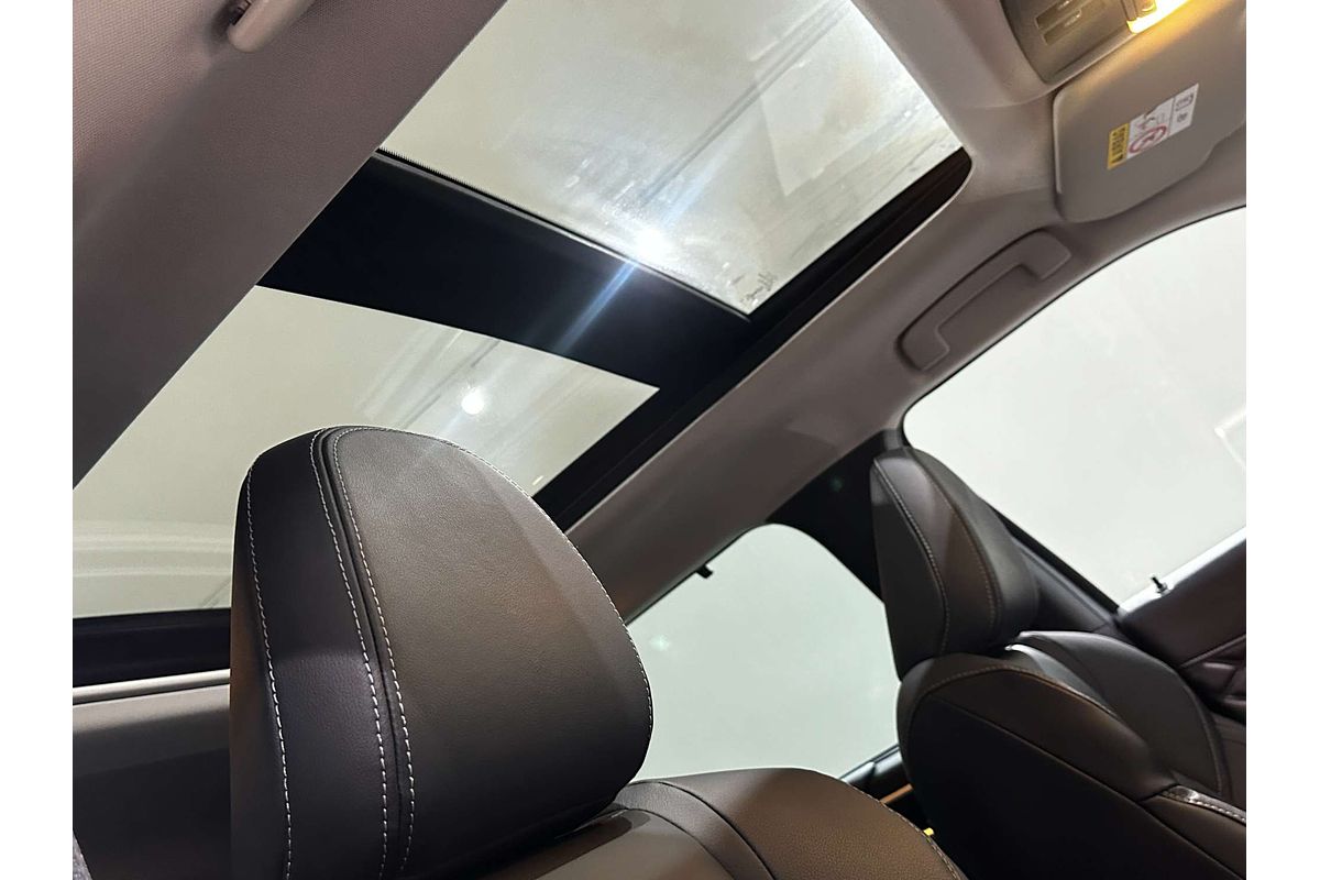 2022 Mitsubishi Outlander Exceed ZM