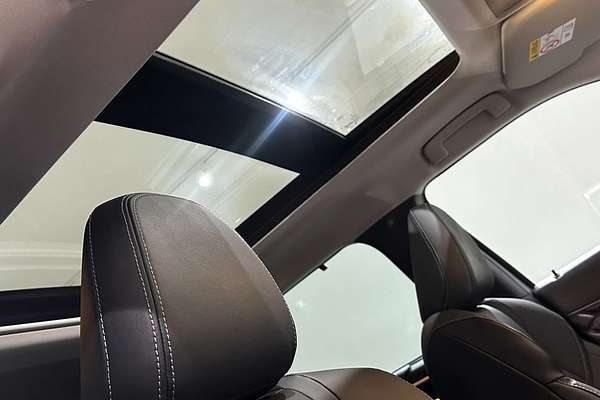 2022 Mitsubishi Outlander Exceed ZM