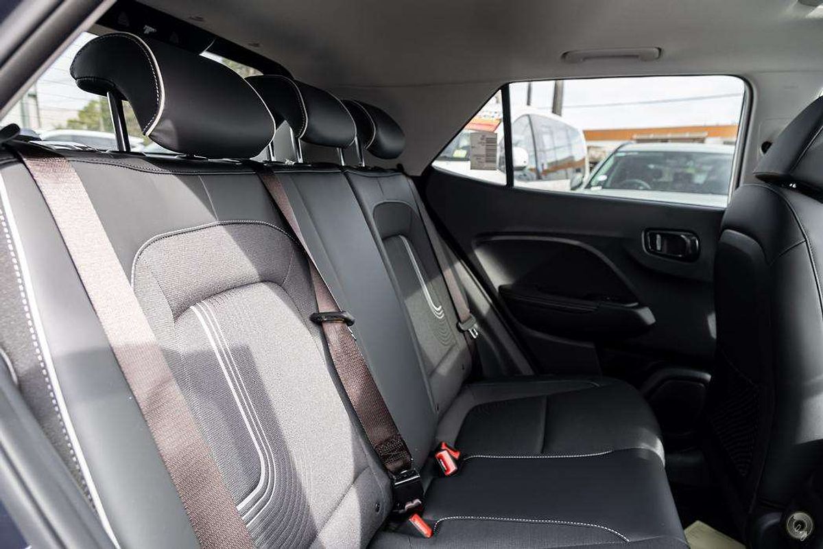 2025 Hyundai Venue Elite QX.V5
