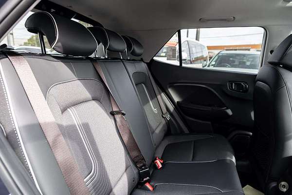 2025 Hyundai Venue Elite QX.V5