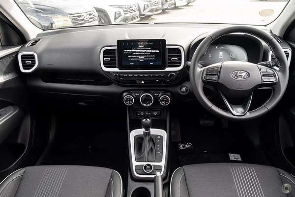 2025 Hyundai Venue Elite QX.V5