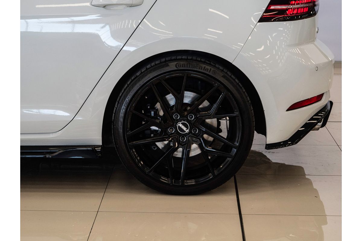 2020 Volkswagen Golf R 7.5