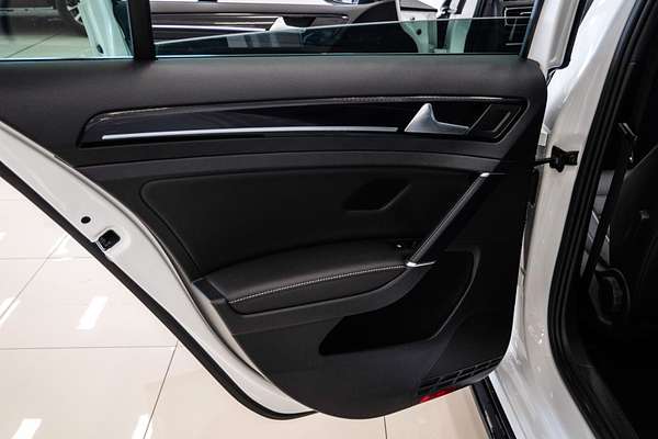 2020 Volkswagen Golf R 7.5