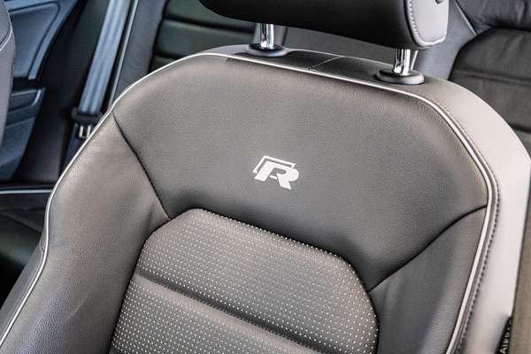 2020 Volkswagen Golf R 7.5