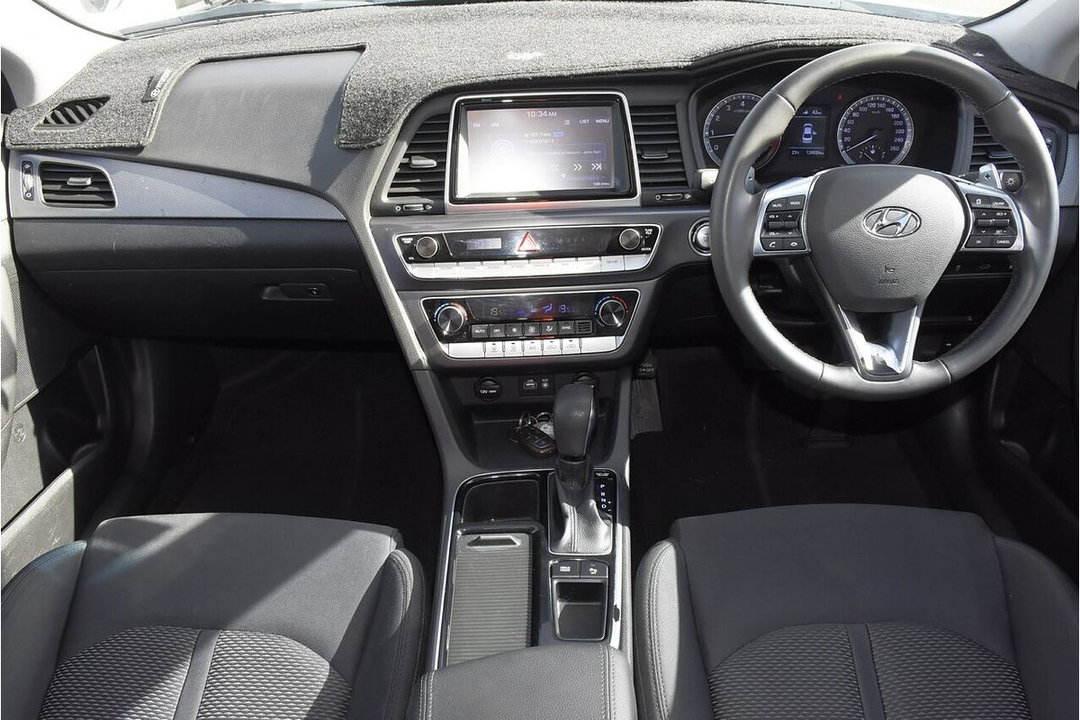 2017 Hyundai Sonata Active LF4