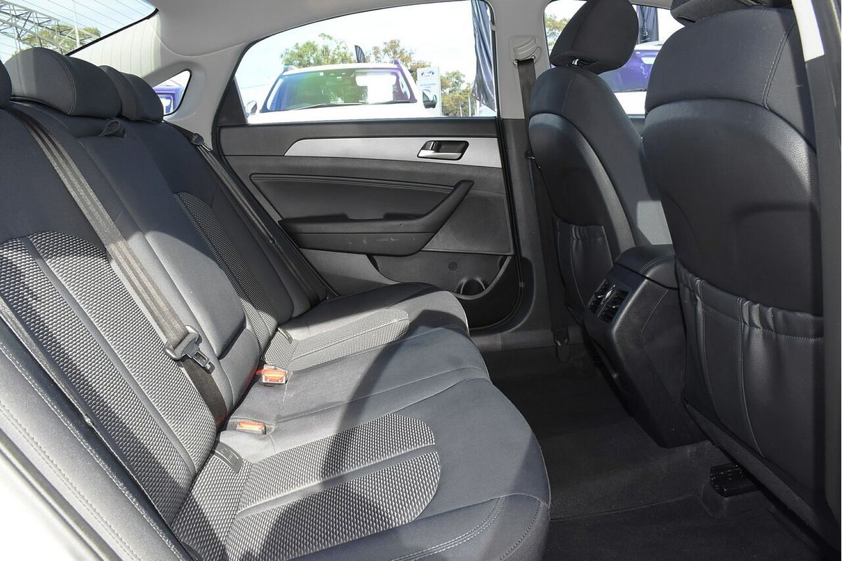 2017 Hyundai Sonata Active LF4