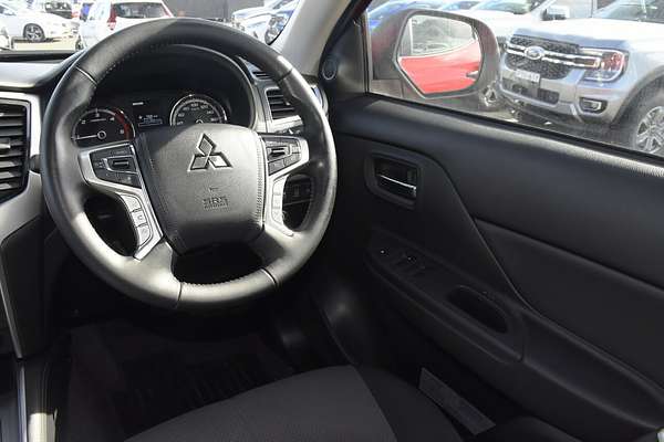 2021 Mitsubishi Triton GLX-R MR 4X4
