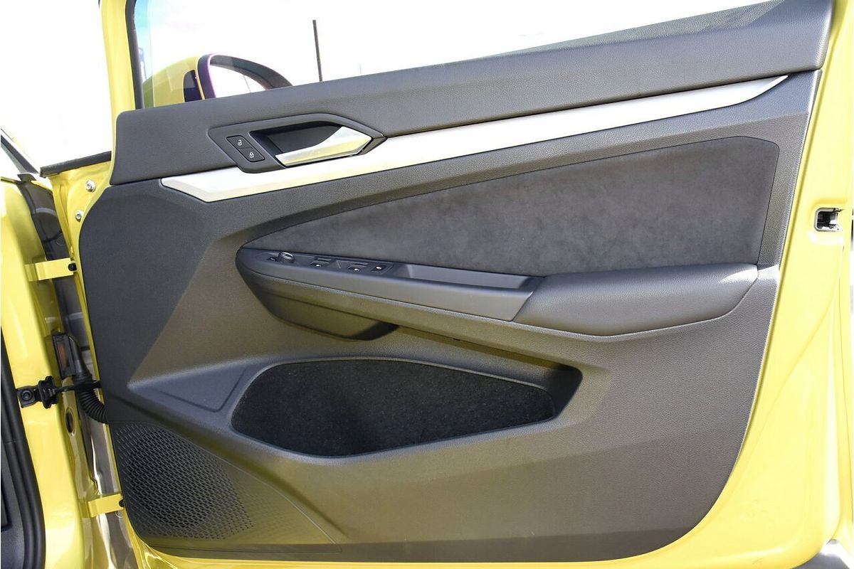 2023 Volkswagen Golf 110TSI Life 8