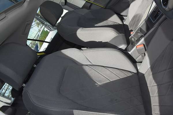 2023 Volkswagen Golf 110TSI Life 8