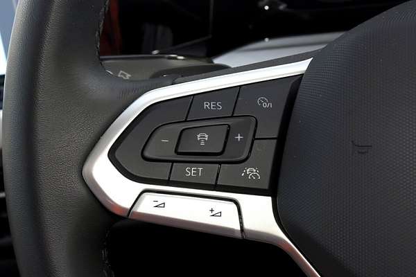 2023 Volkswagen Golf 110TSI Life 8