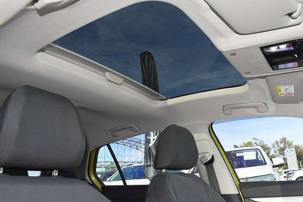 2023 Volkswagen Golf 110TSI Life 8